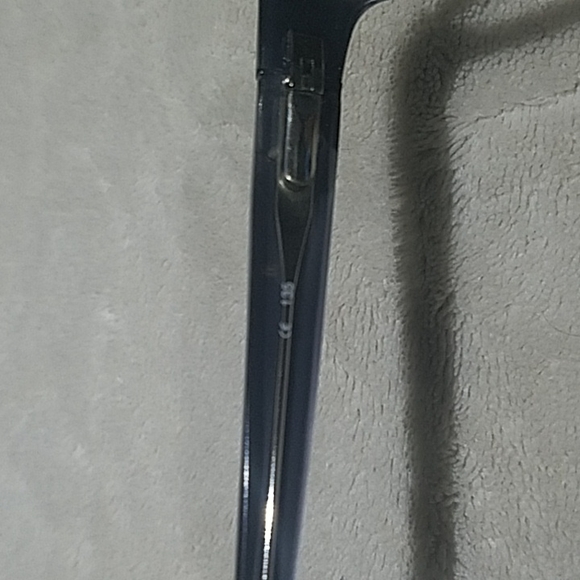 Coach Frame - Picture 9 of 9